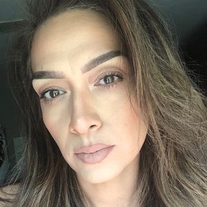 Meet your Posher, San juana